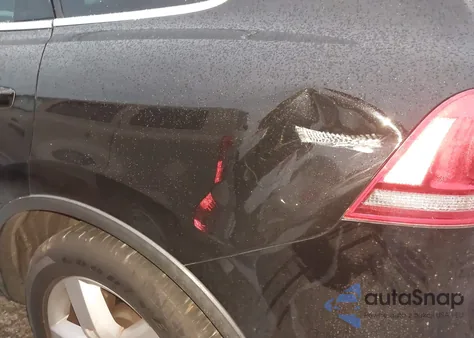 2012 Volkswagen Touareg Vr6 Lux from USA, damaged, VIN WVGFF9BP0CD000046